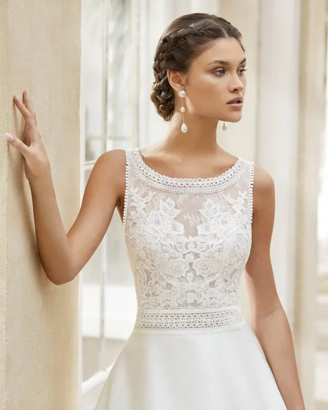 Abito da sposa 25 – Ricamificio Mauriello Sposa, Montesarchio