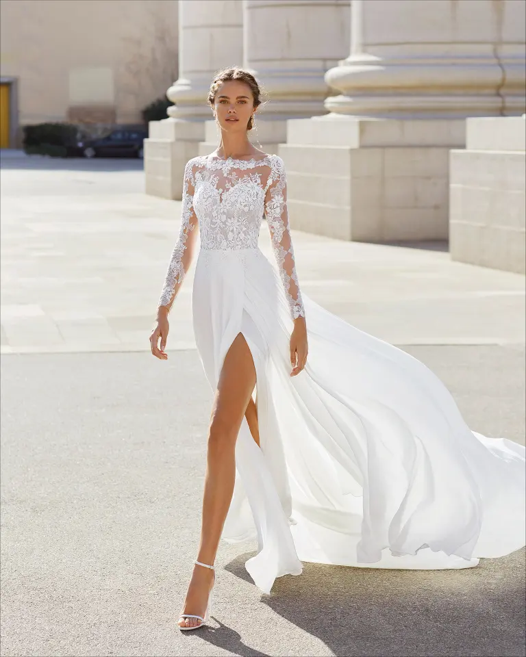 Abito da sposa 108 – Ricamificio Mauriello Sposa, Montesarchio