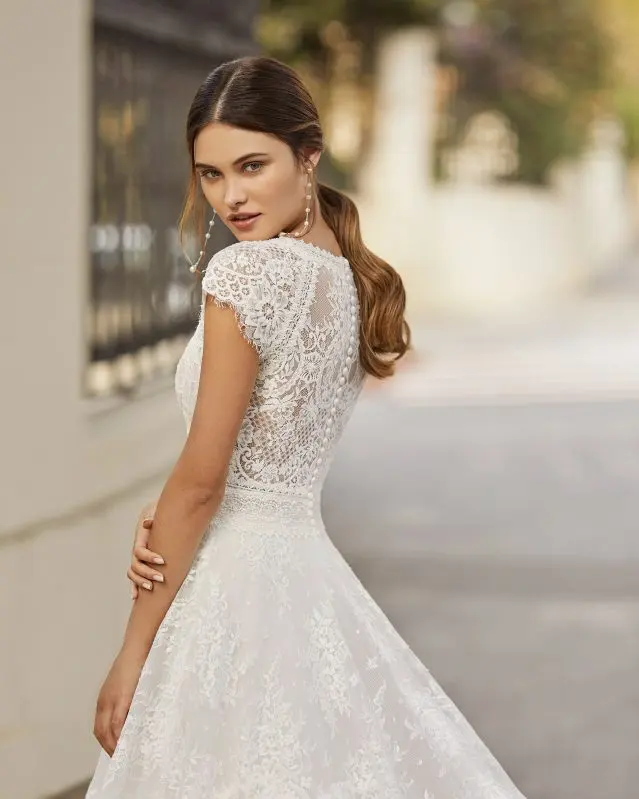 Abito da sposa 86 – Ricamificio Mauriello Sposa, Montesarchio