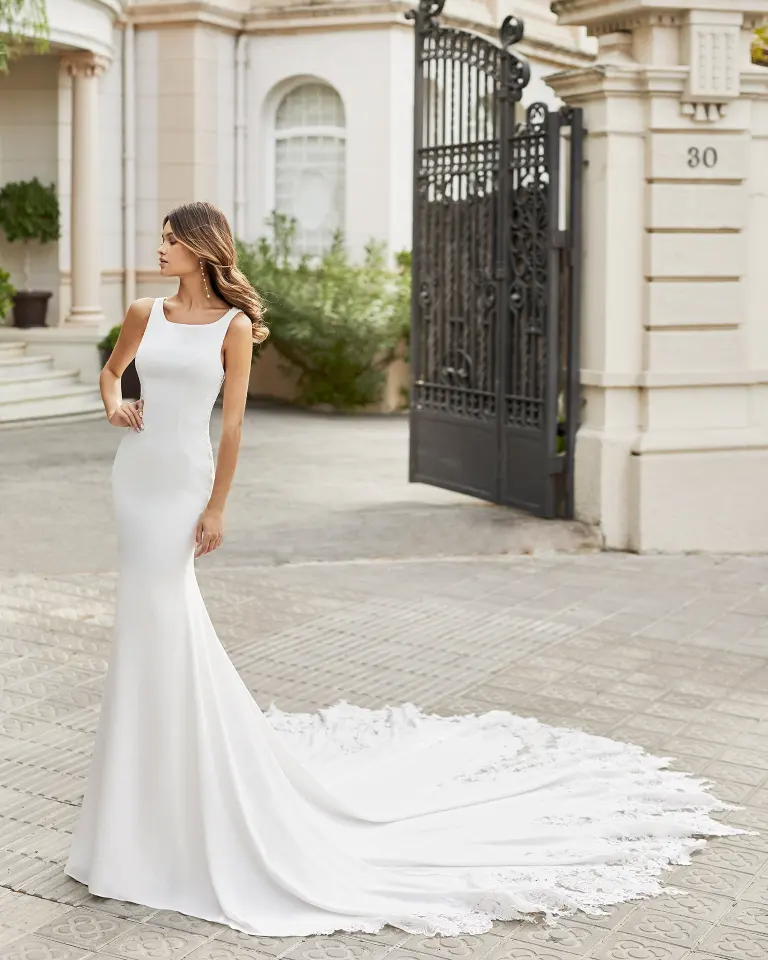 Abito da sposa 155 – Ricamificio Mauriello Sposa, Montesarchio