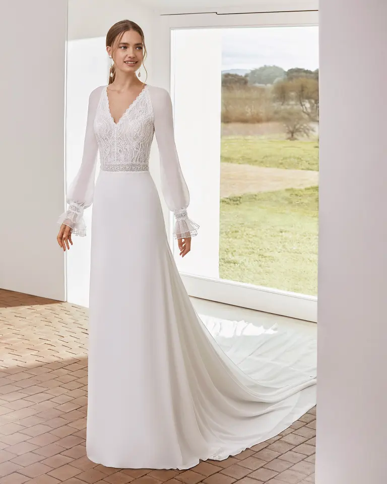 Abito da sposa 77 – Ricamificio Mauriello Sposa, Montesarchio